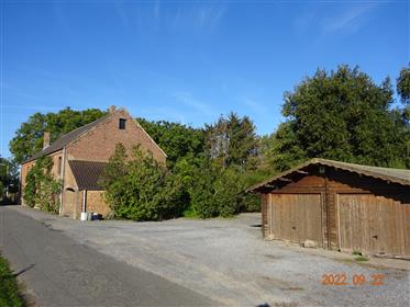 Propriete Rare Sur 70 Ares - 5 Chambres