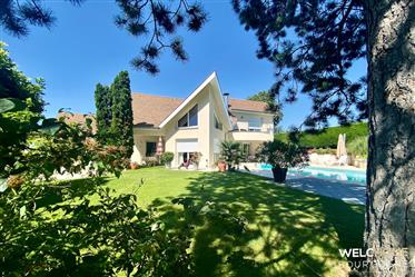 Villa d'architecte et sa maison d'amis