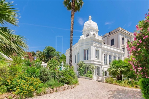 Historical villa located in Cannes