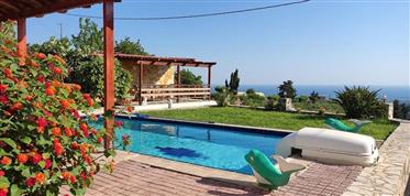 Villa with Guest Apartment and splendid Sea Views for Sale in Kournas Apokoronas