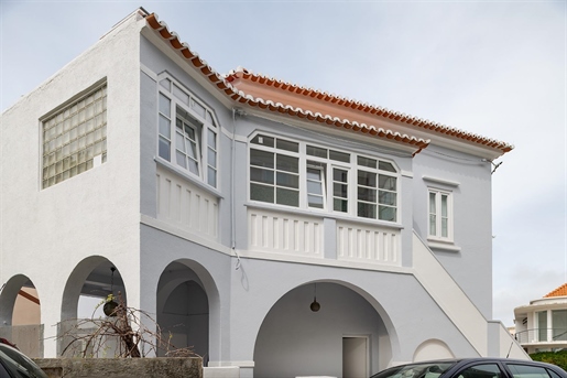 Four-Bedroom Villa in Costa da Caparica