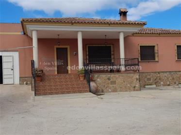 Villa at walking distance from the town and 10 min driving from Dolores