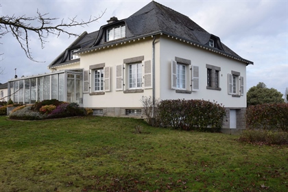 Exceptional house of 222 sqm in Ernée