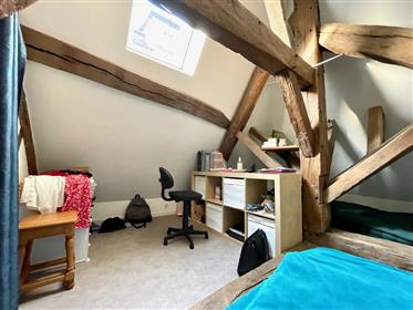 2-3 bedrooms apartment, Beaune 