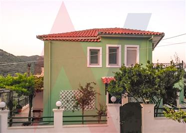Maison de vacances à Koropi, Pélion, sur un domaine avec des oliviers près de la mer
