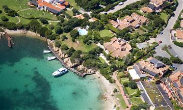 Apartment by the sea in Porto Cervo 