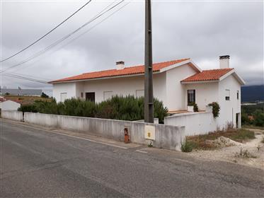 House to renovate in Lameira. (Portugal)