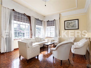 Stately villa in the very heart of the capital