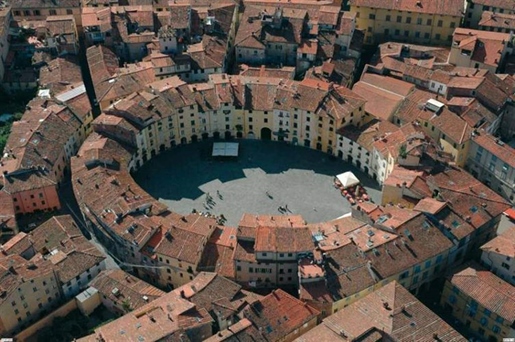 2 Bedrooms - Apartment - Lucca - For Sale - V