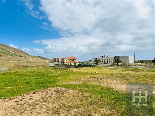 Terrain avec 2400 m2 dans l'île de Porto Santo