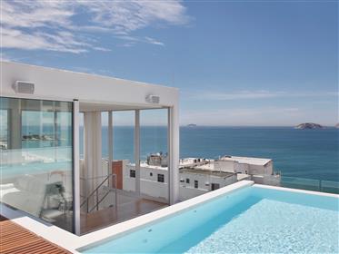 Beautiful modern triplex penthouse with 3 bedrooms in Ipanema for sale