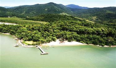 Beautiful private beach property and hotel project for sale in Paraty
