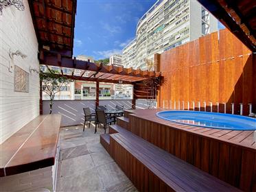 Beautiful duplex penthouse with terrace and pool for sale in Ipanema