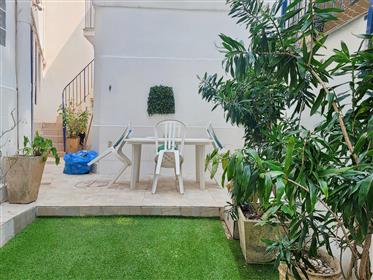 Charming luxury house with 4 suites for sale in Urca