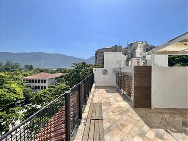 Charming duplex penthouse of a room for sale in Ipanema