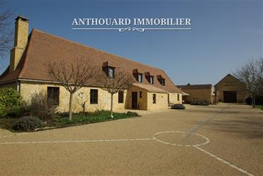 Casa: 280 m²