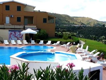 Parghelia (Vv), two bedroom apartment with stunning terraces...