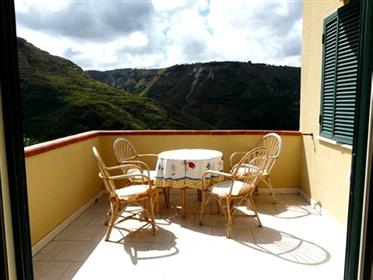 Parghelia (Vv), two bedroom apartment with stunning terraces...
