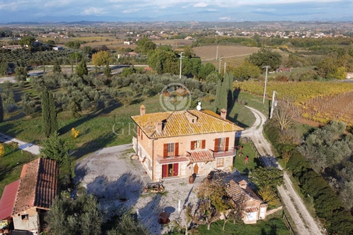 The farmhouse is on two levels for a total of 232 sqm. On th...
