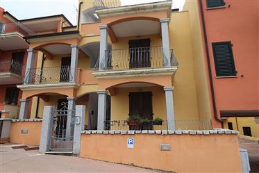 Apartamento de dos habitaciones con terraza, La Muddizza Valledoria