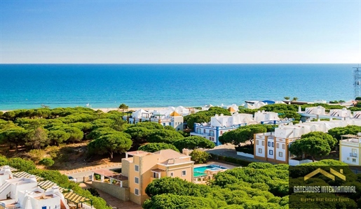 5 Bed Villa For Sale in Praia Verde East Algarve