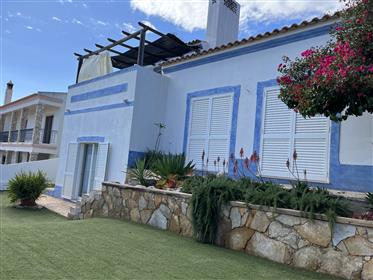 V3 +1 Villa with sea views in Moncarapacho