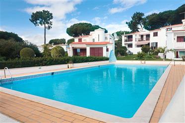 Apartamento T2+1 com piscina. Vilamoura, Algarve