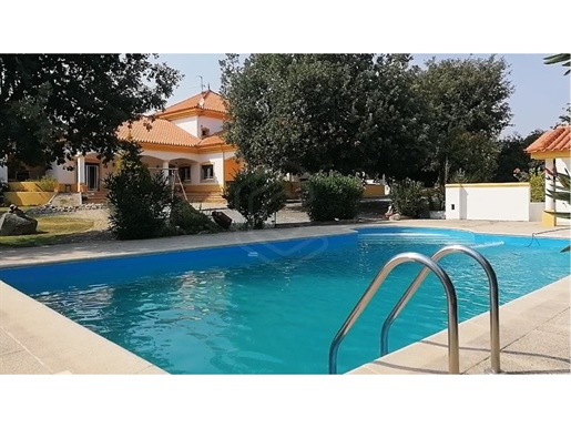 Quinta V4 Luxury With Swimming Pool - Fundão