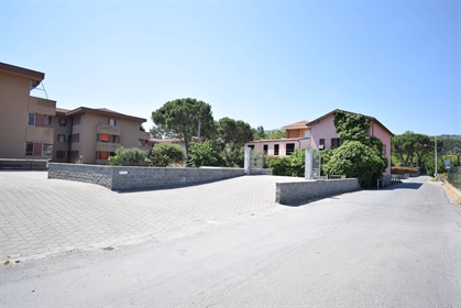 Diano Castello, we coupled the terraces area car garage in basement and parking in private
