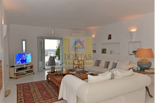 (For Sale) Residential Detached house || Cyclades/Paros - 345 Sq.m, 6 Bedrooms, 5.500.000€