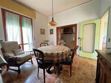 Appartamento di 120 m2 a Volterra