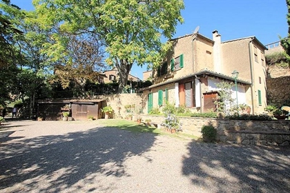 Rustico/Casale/Corte di 380 m2 a Volterra