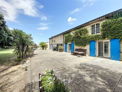 Elegant XVIIth century Bastide And Restored Outbuildings On 3.5 Hectares