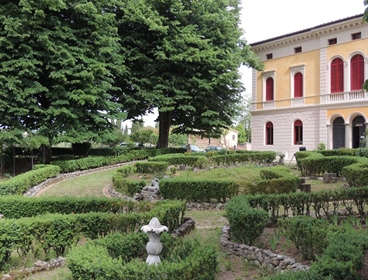 Villa The Art, Siena – Tuscany Art Nouveau style Villa for sale a few kilometers from Sien