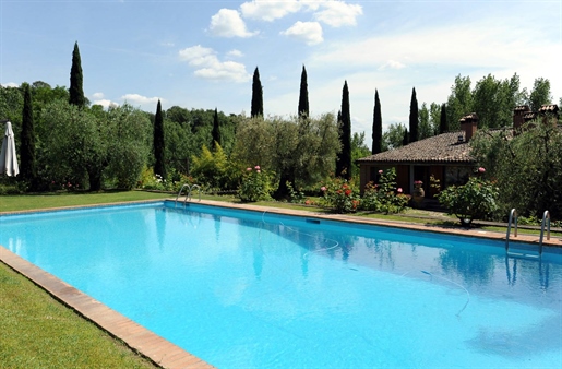 Villa o villino di 500 m2 a Monteleone d'Orvieto