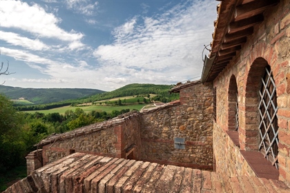 Casale La Corte, Montepulciano, Siena - Tuscany 
 
Two-story traditional stone country hou