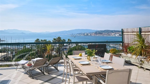 Sole Agent Cannes Croisette magnificent penthouse with gorge...