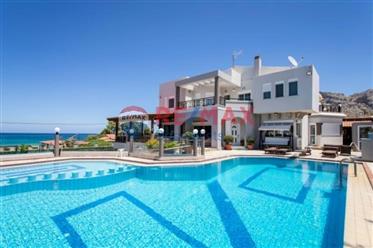 For sale 550sq.m. Fully furnished seaside villa in Akrotiri ...