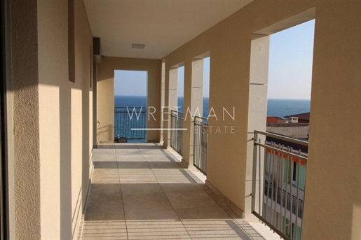 2 room apartment in new construction with terrace and seaview - Menton Centre