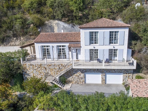 Luxueuse villa avec piscine et vue mer panoramique - Menton Madone