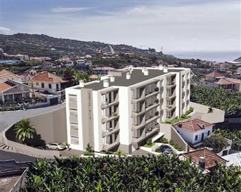 Moderno Apartamento T2 Câmara de Lobos - Madeira