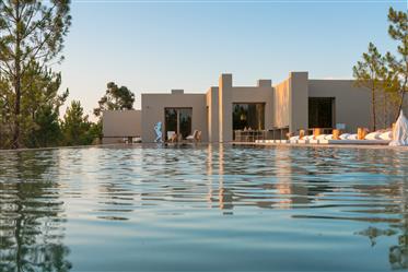 Summer Villa Melides Art