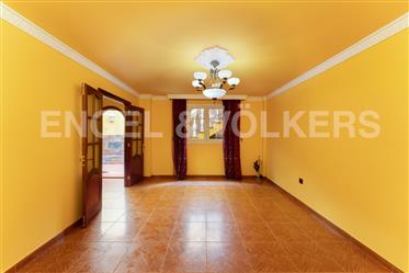 Triplex in Monte Luz with fantastic views