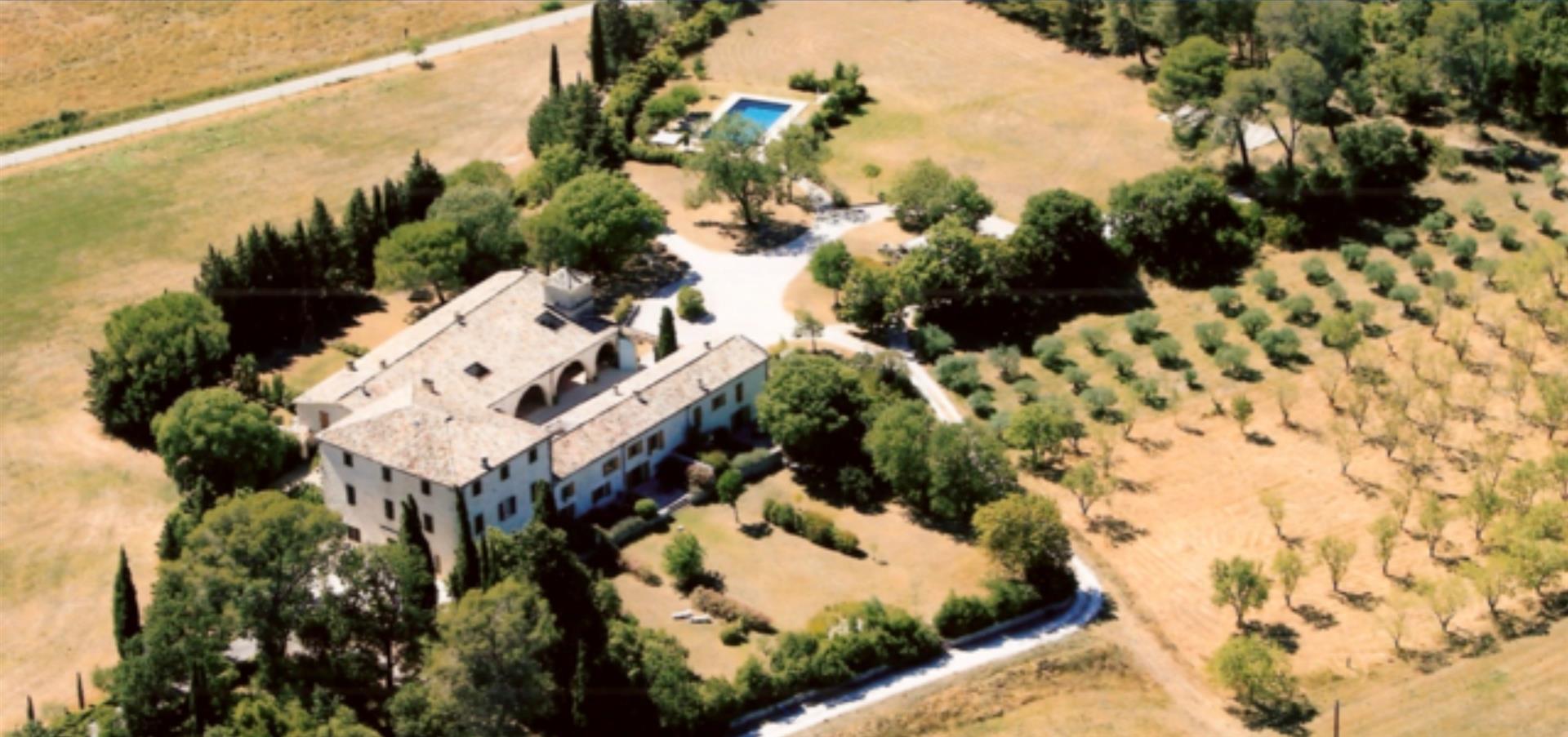 Ideal holiday home in former wine chateau