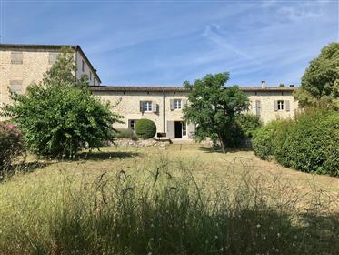 Ideal holiday home in former wine chateau