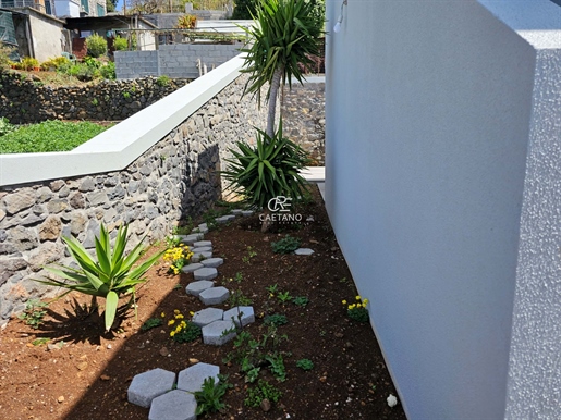 Single storey villa, T3, under construction - Ponta do Sol
