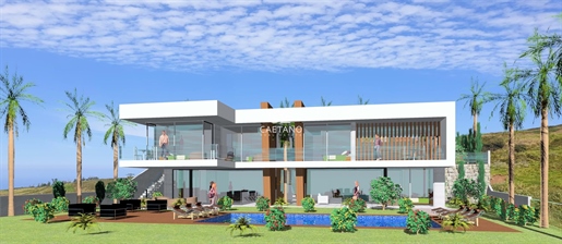 Villa in the initial phase of construction with swimming pool in Ponta do Sol
