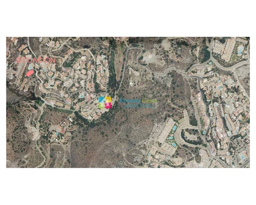 Building plots for sale with great views in Mojácar (Almería). The plots are located in th