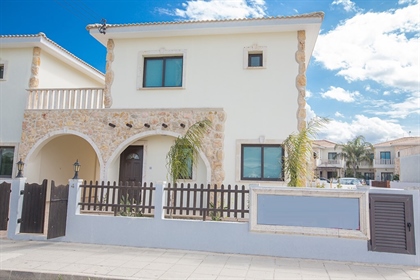 Villa 139 m² in Agia Napa