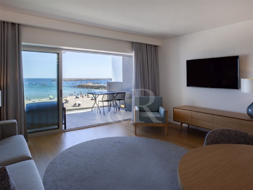 Apartamento T0 com vista mar e rentabilidade garantida, em Sesimbra